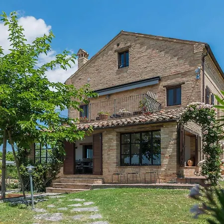 Villa Casa Felice 11 *